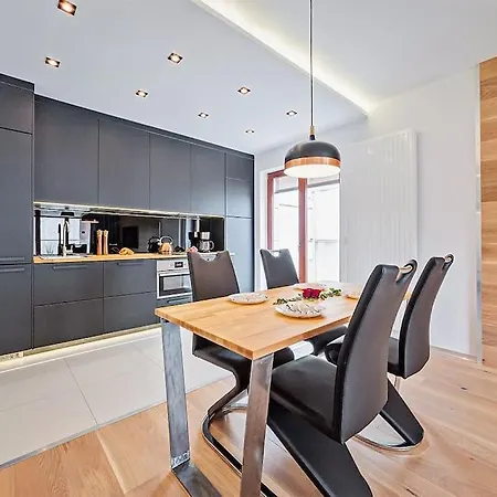 Dominikanska 9 - Bemyguest! In * Poznań