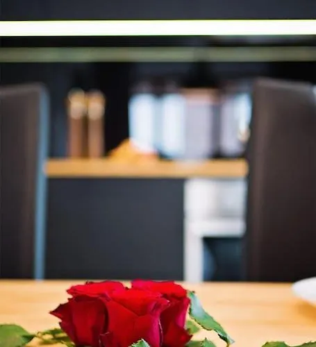 Dominikanska 9 - Bemyguest! In Lejlighed *