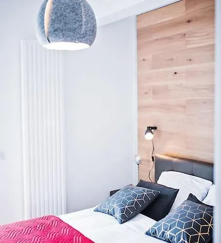 Apartment Dominikanska 9 - Bemyguest! In Poznan